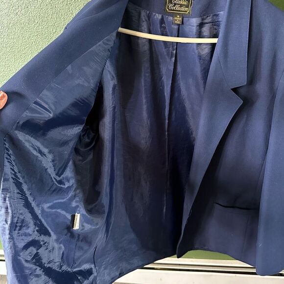 Classic collection size 18 navy blue blazer - Picture 4 of 5